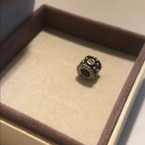 Pandora retired Oxy Crown Charm
